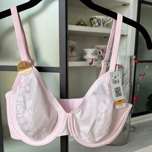 Wacoal Soft Pink Lace Underwire Bra
